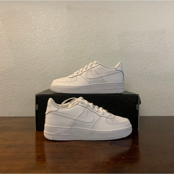 Nike Other - Nike Air Force 1 Low White 2014 (GS) 314192-117 7Y Women's Size 8.5